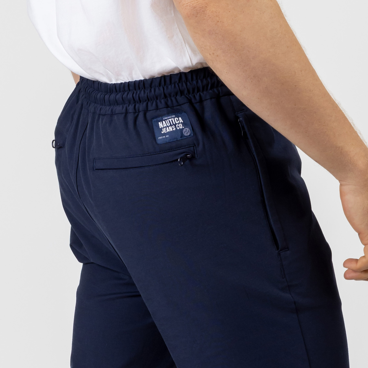 Jogger Regular Fit Nautica Azul Oscuro para Hombre image number null