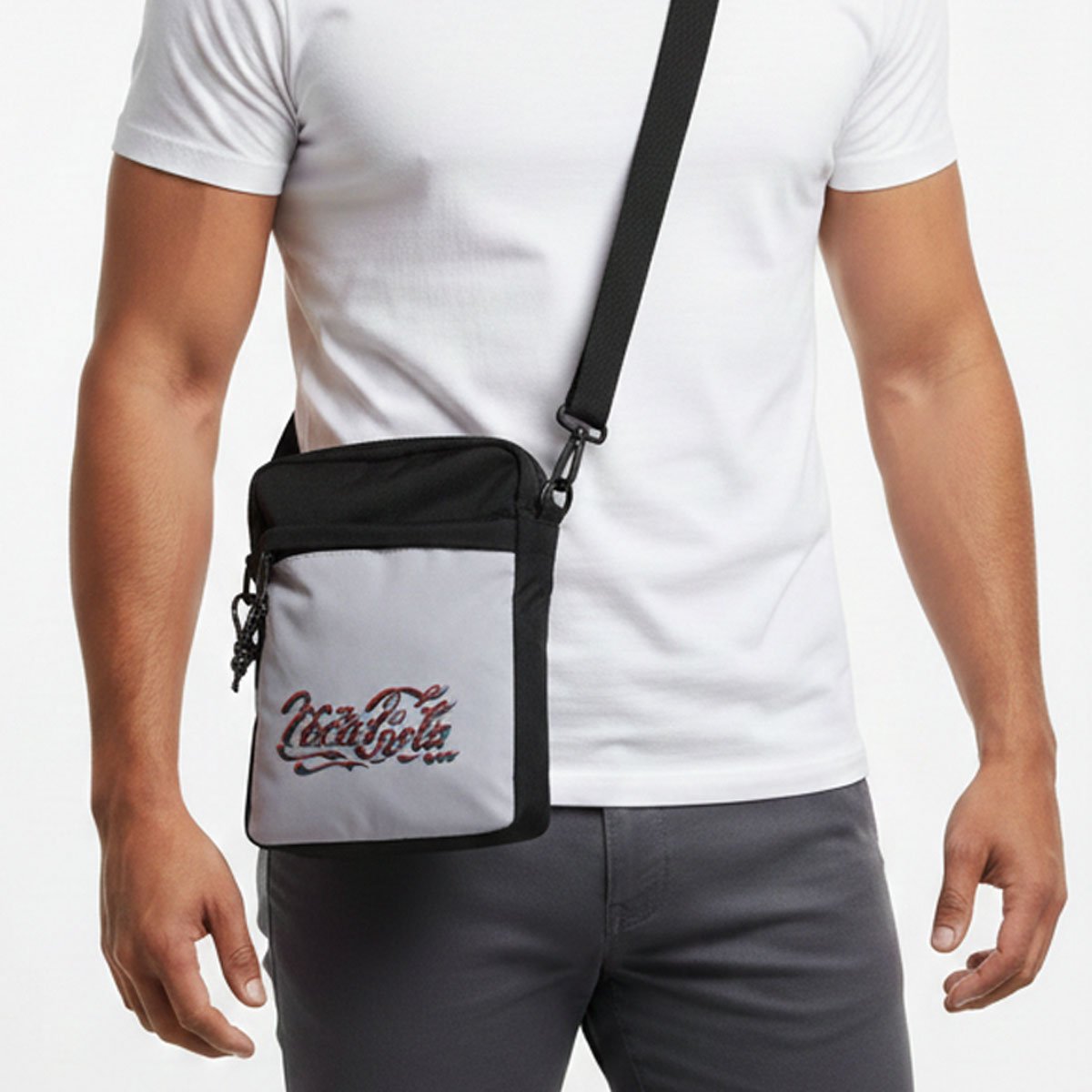 Bolso Crossbody Glitch Coca Cola para Hombre image number null