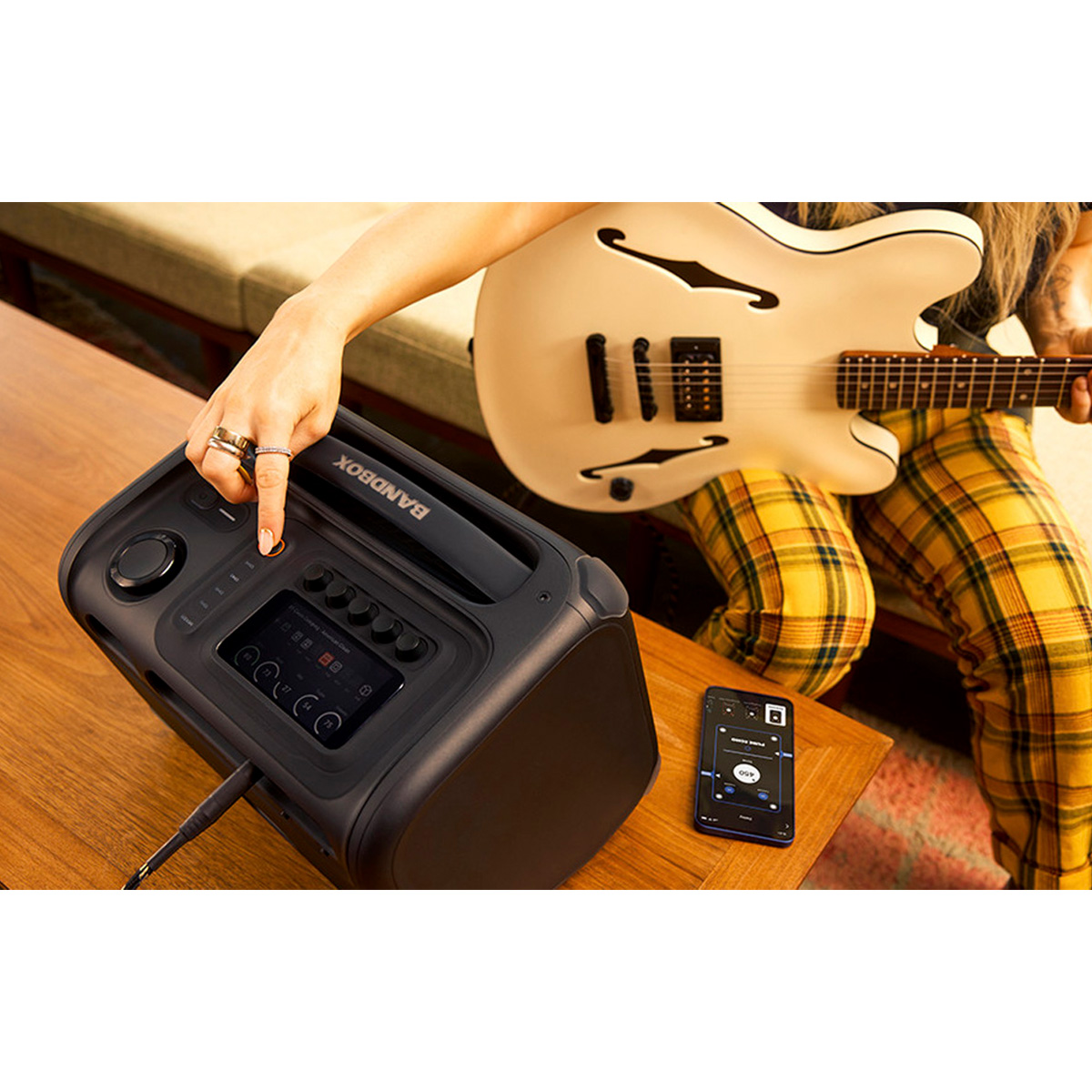 AMPLIFICADOR GUITARRA JBL BANDBOX TRIO image number null