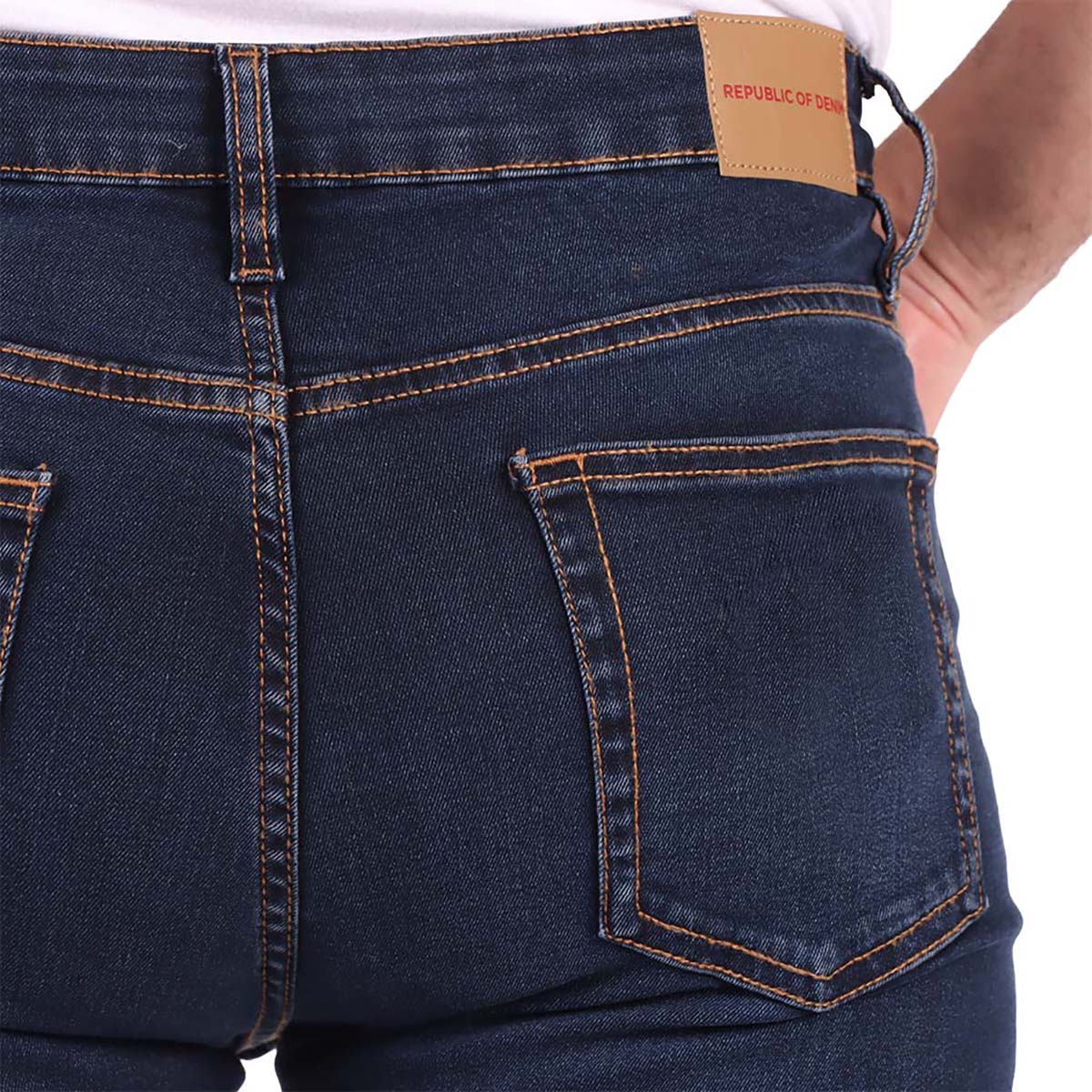 Jeans Slim Fit Deslavado Oscuro OVS para Hombre image number null