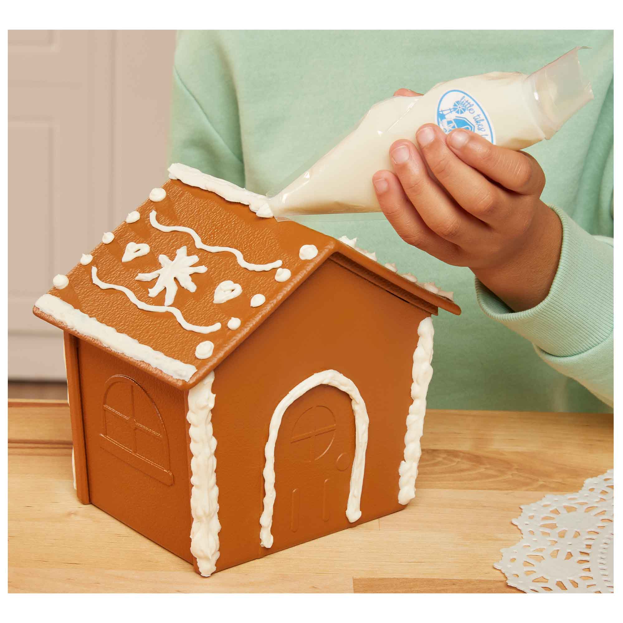 Juego de Chefs Little Tikes Holiday Gingerbread House image number null
