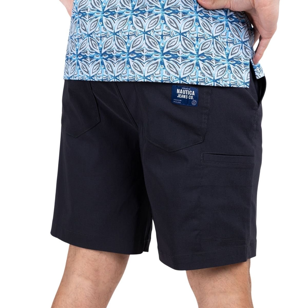 Bermuda Regular Fit Nautica Jeans Co. Negro para Hombre image number null