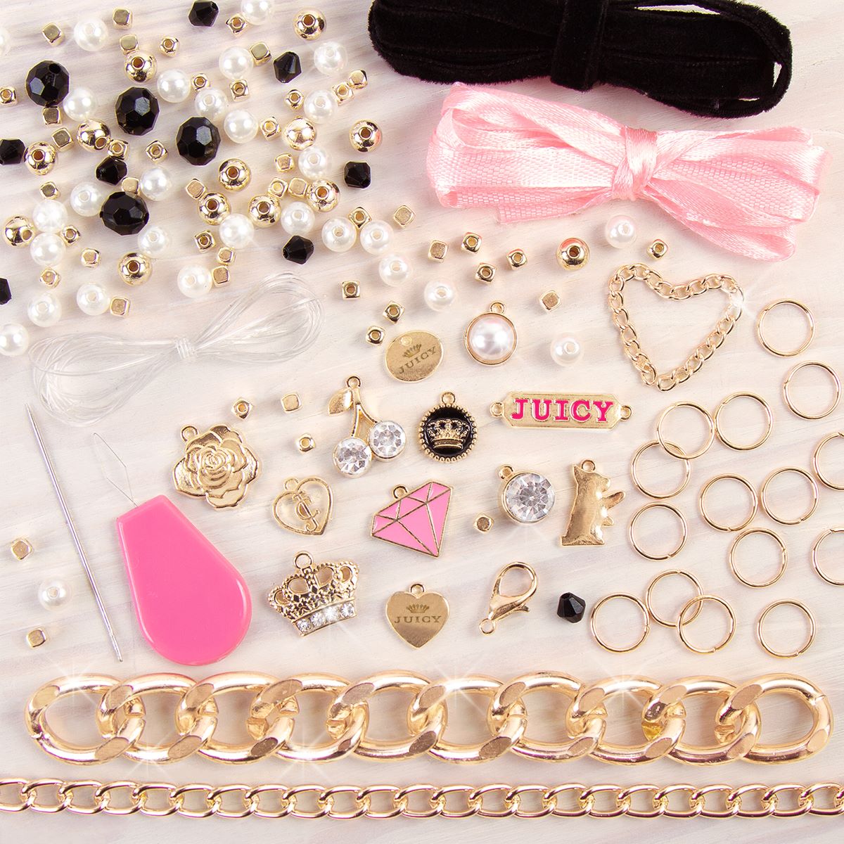 Cadenas Y Dijes image number null