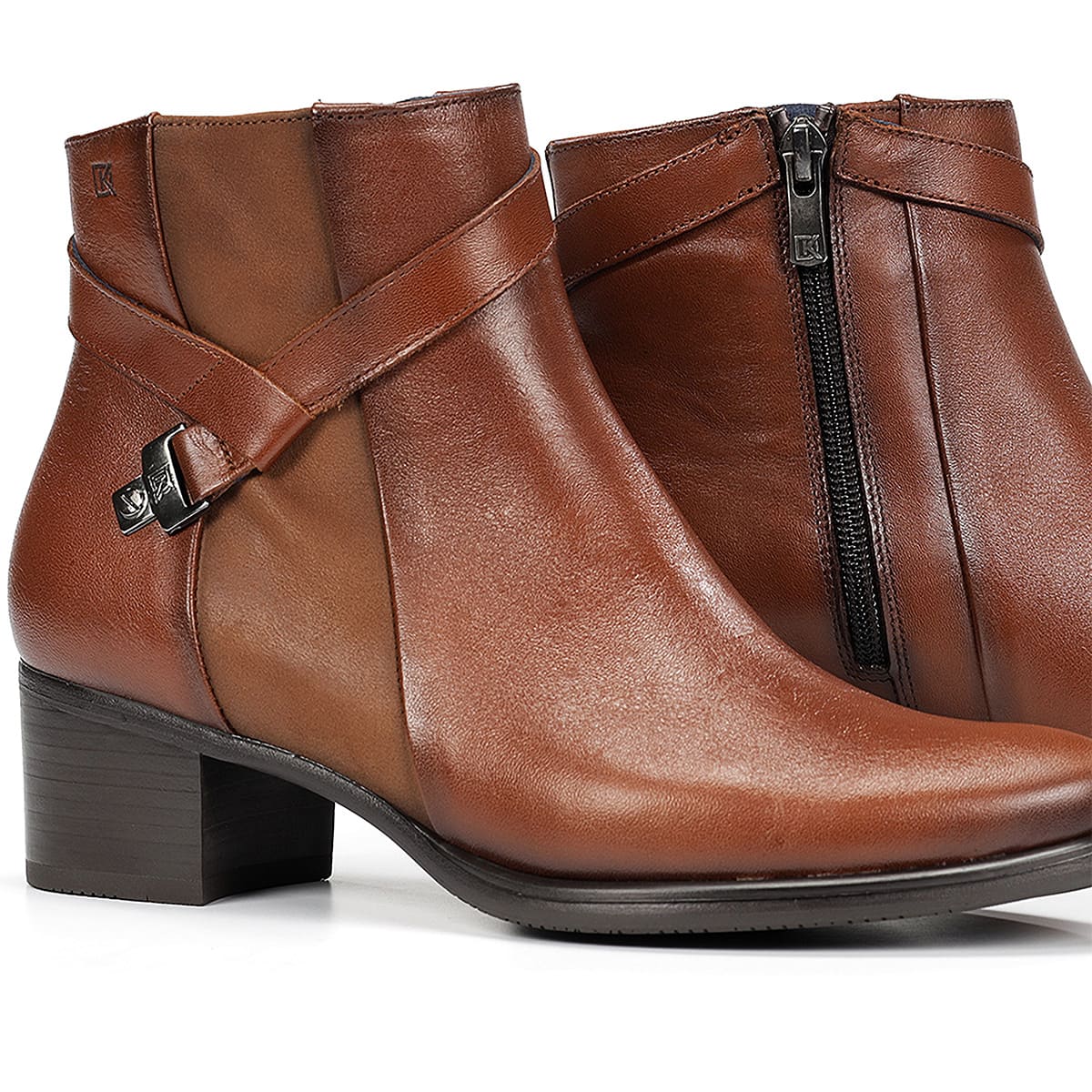Botin Tacon Con Cinturon Para Mujer, Color Caf&eacute; Dorking image number null