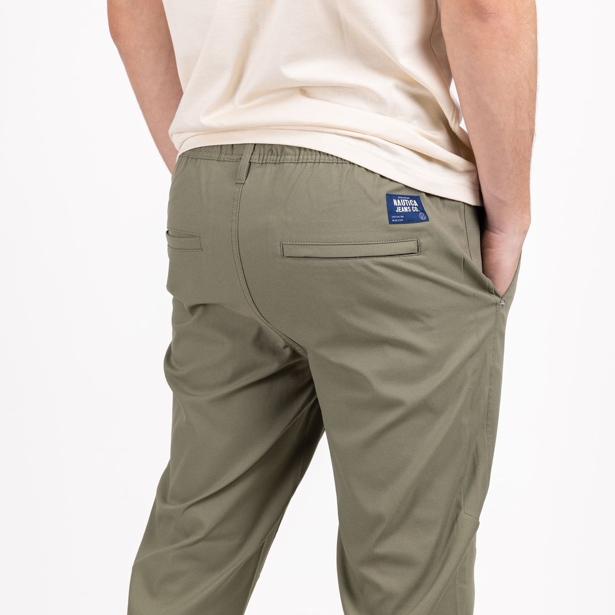 Pantal&oacute;n Jogger Regular Fit Nautica Jeans Co. Verde Oscuro para Hombre image number null