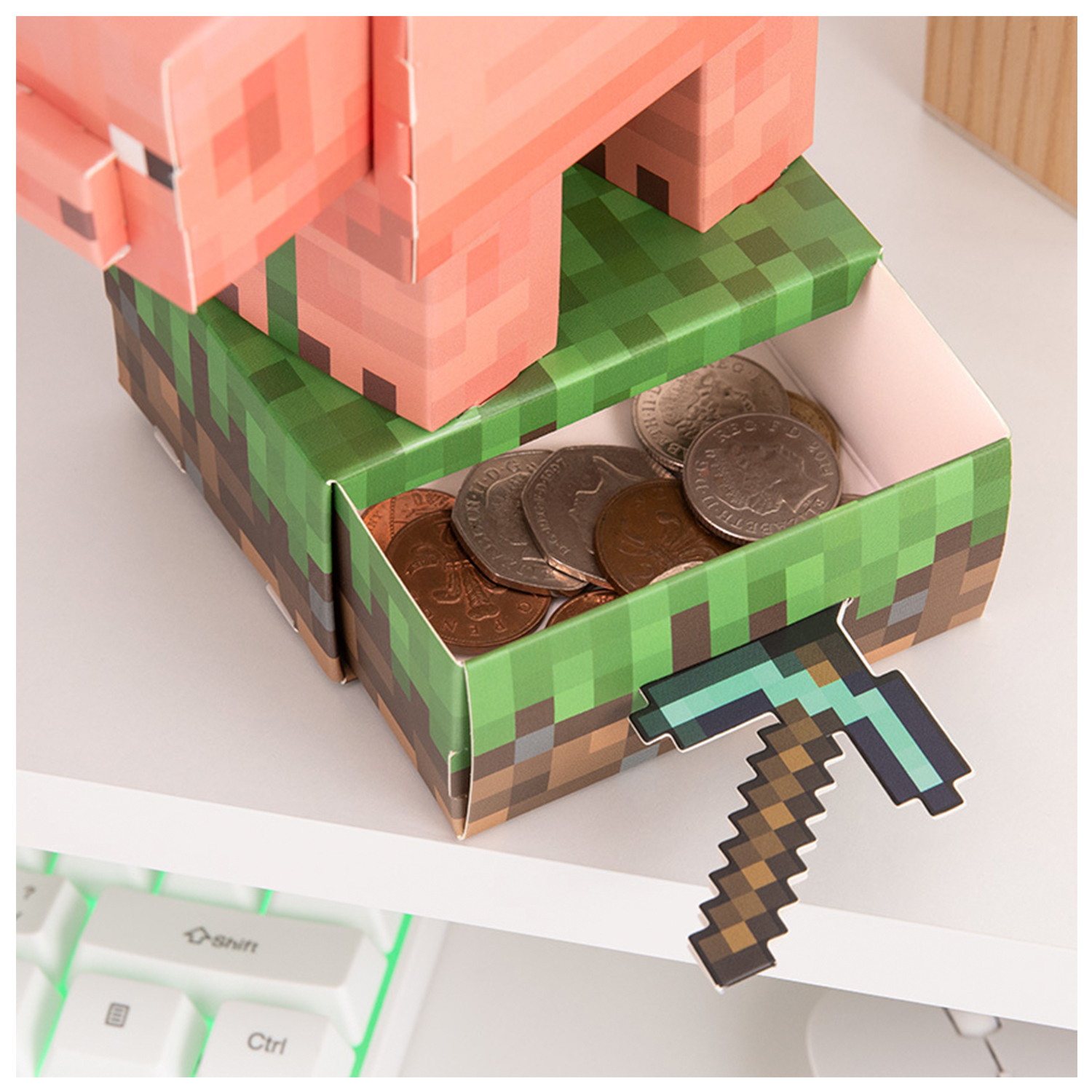 Pig Build Your Own Money Box Kit image number null