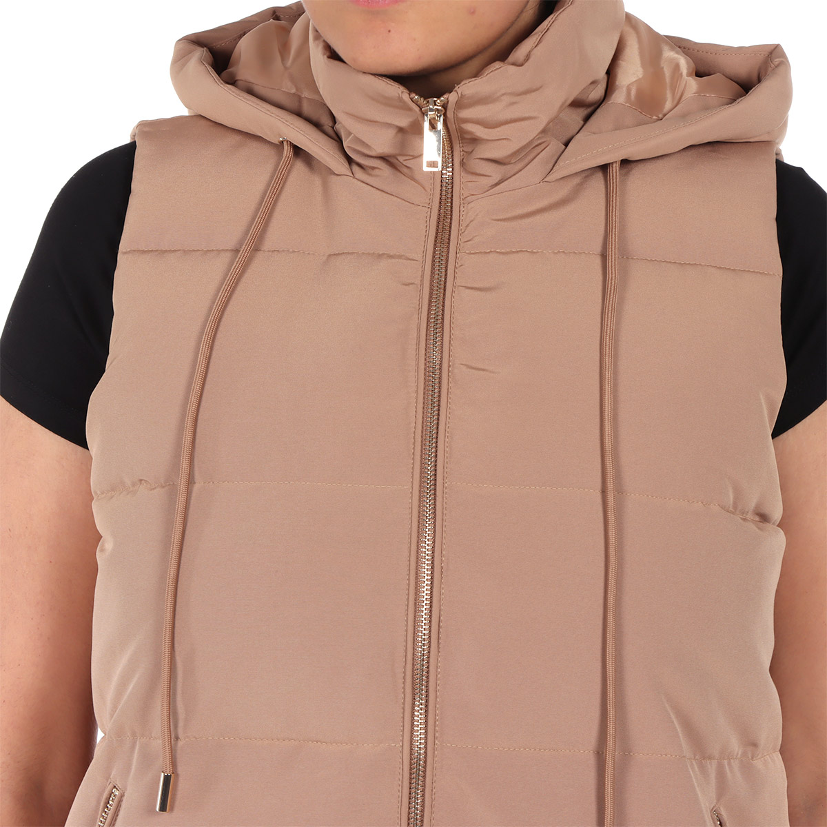 Chaleco Acolchado de Cuello Alto y Capucha Arqueology para Mujer image number null