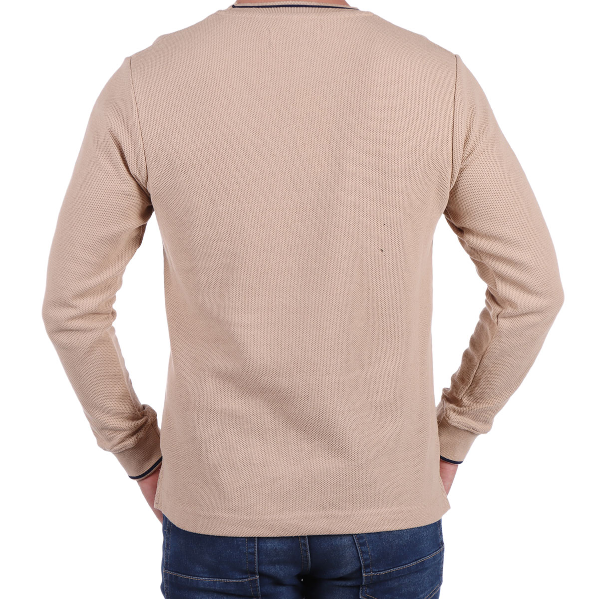 Playera Manga Larga Cuello Redondo Yongster para Hombre image number null