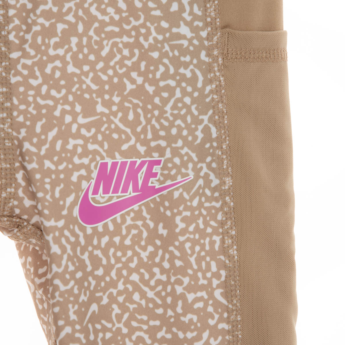 Legging para ni&ntilde;a Nike image number null