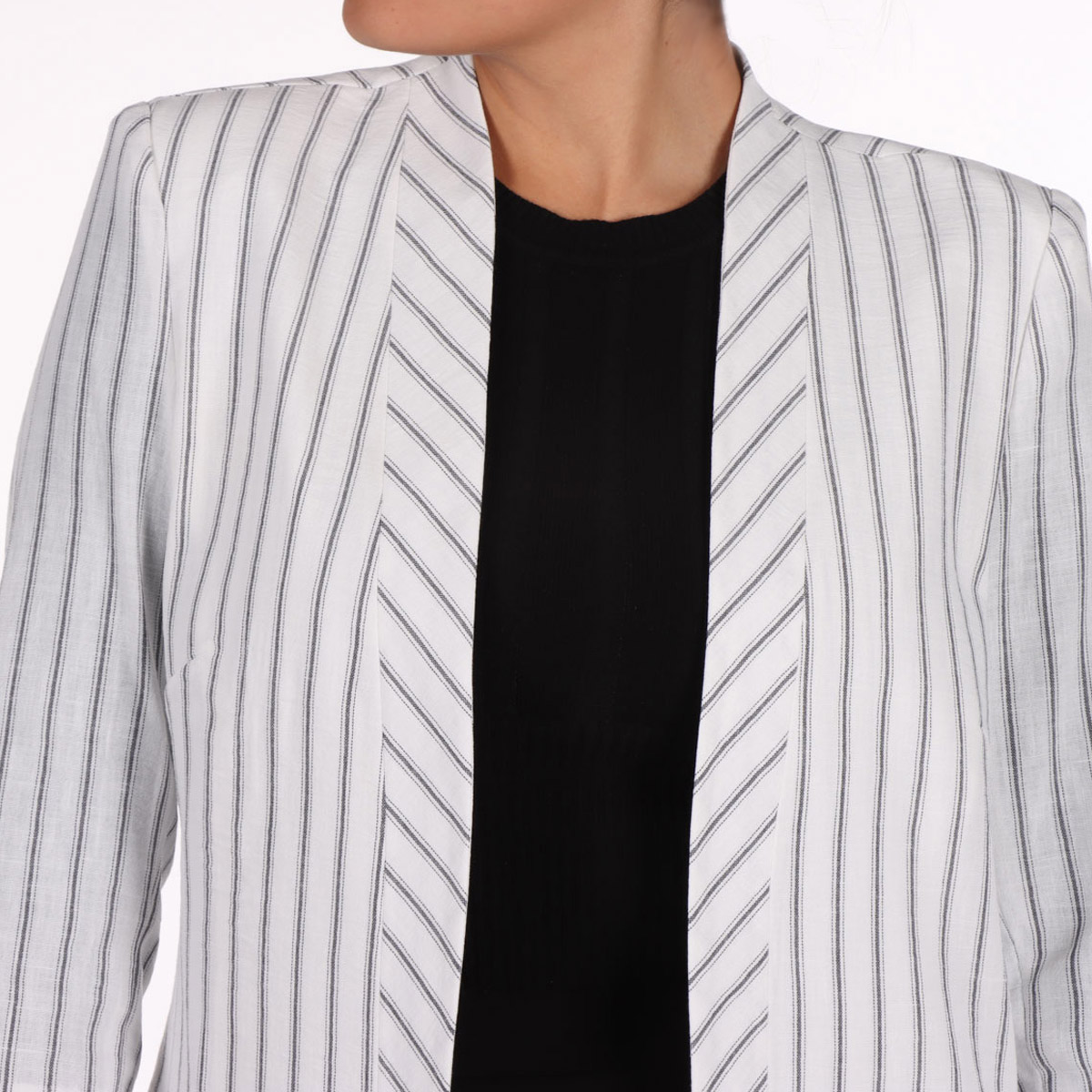 Saco Rayas Manga 3/4 Elegante Diva By Gamus para Mujer image number null