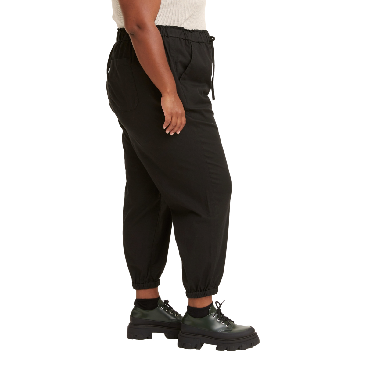 Joggers Levi&rsquo;s Off Duty para Mujer Plus image number null
