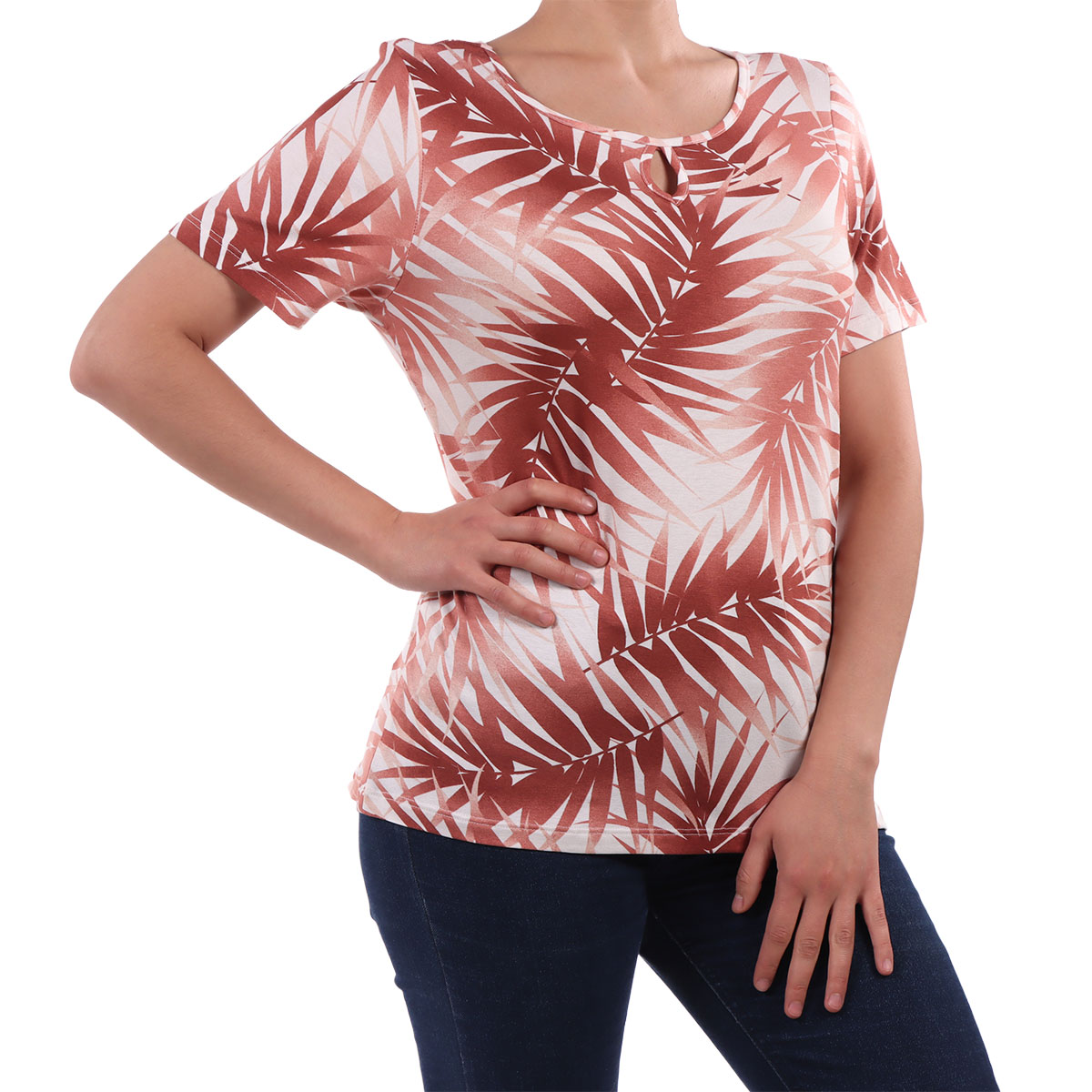 Playera Hojas Tropicales Escote Gota Michel Rene Mujer image number null