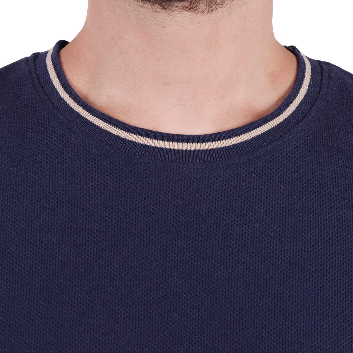 Playera Manga Larga Cuello Redondo Yongster para Hombre image number null