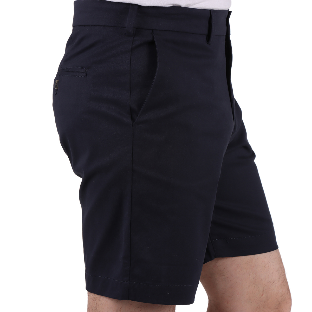 Bermuda Gabardina Corte Regular Bruno Magnani para Hombre image number null