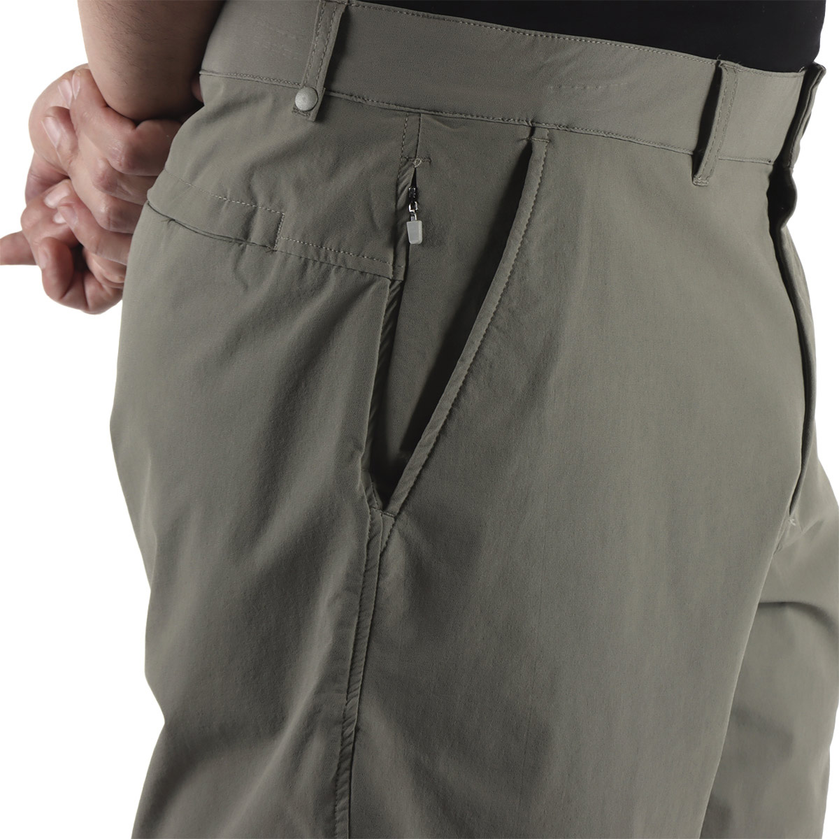 Bermuda Cl&aacute;sica Tejido Ligero Jeanious para Hombre image number null