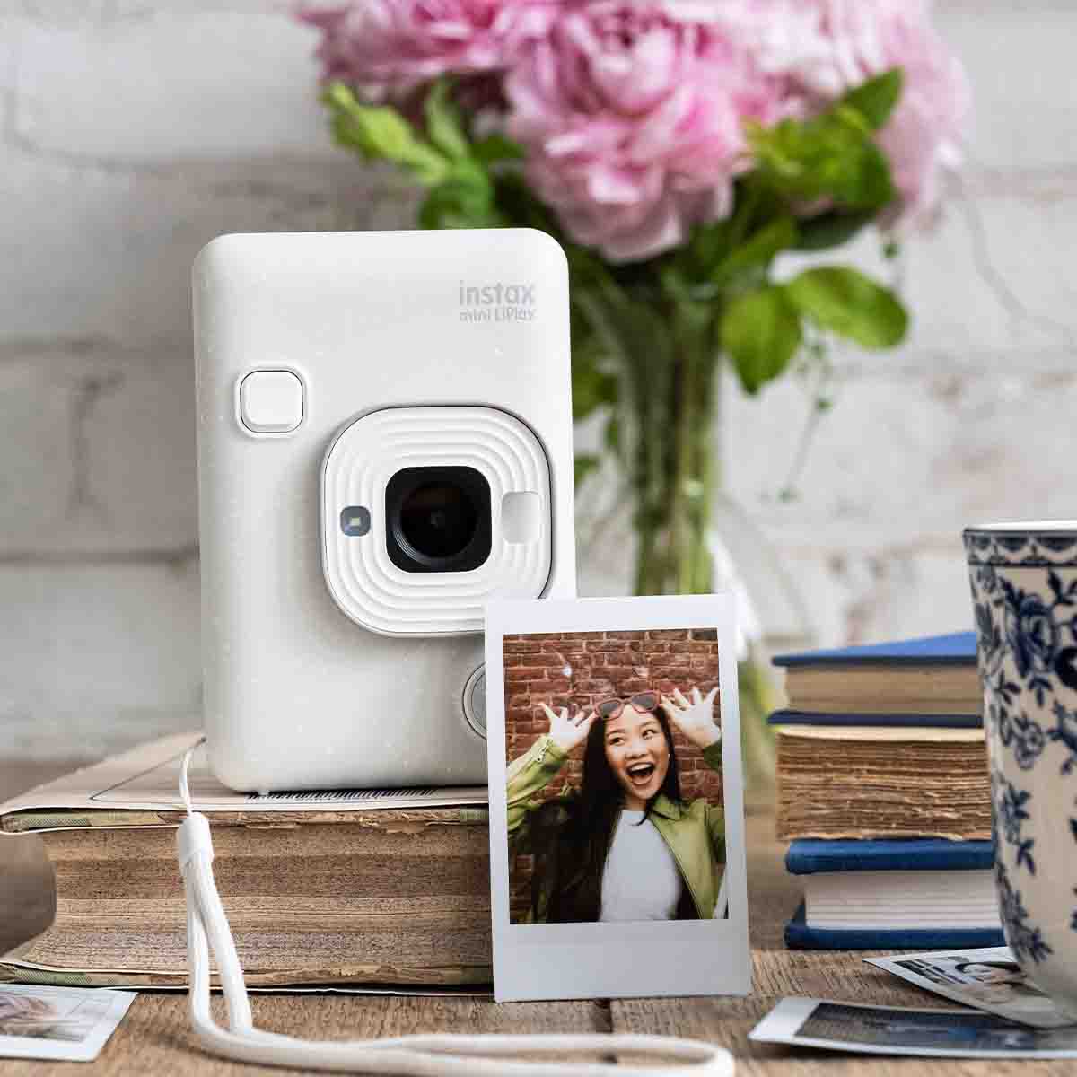 C&aacute;mara Fujifilm Instax Mini LiPlay Blanca image number null