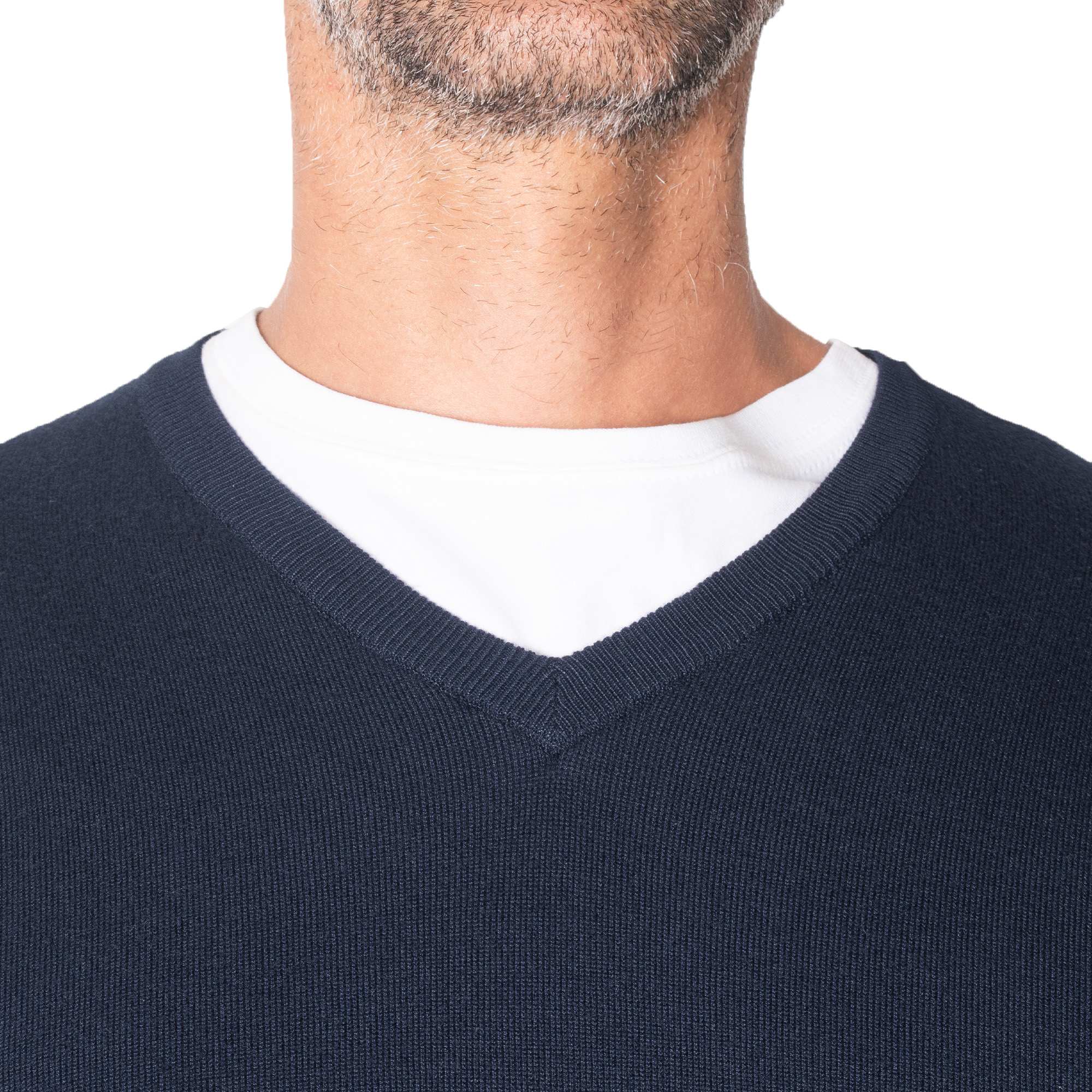 Su&eacute;ter Regular Fit Cuelllo V Generra para Hombre image number null