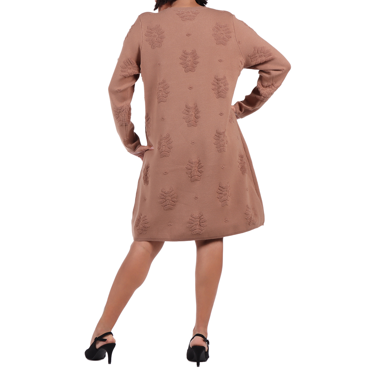 Vestido Tipo Su&eacute;ter Tejido Liso Curvi Dex Plus para Mujer image number null