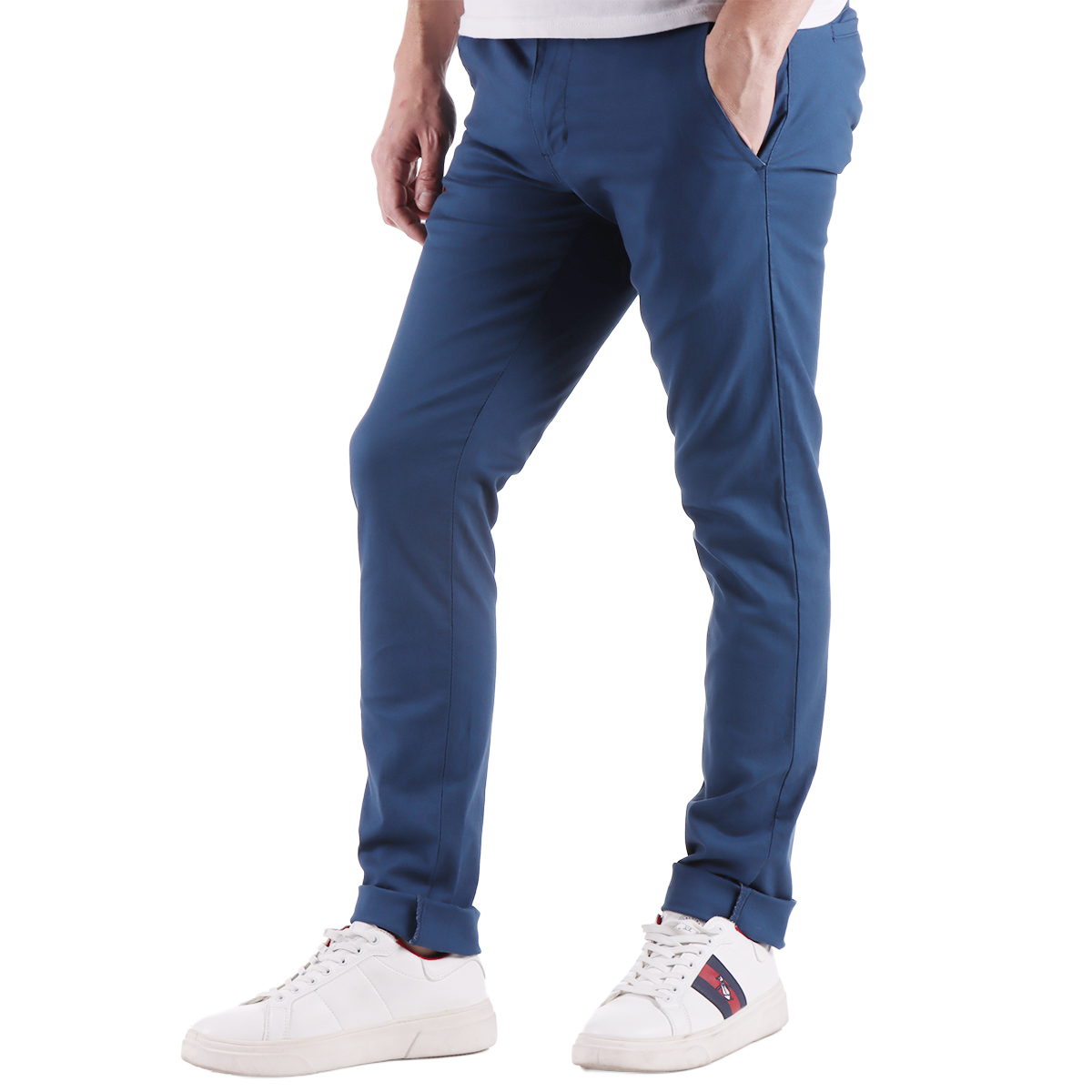 Pantal&oacute;n Chino Ajuste Slim Fit Oggi Jeans para Hombre image number null