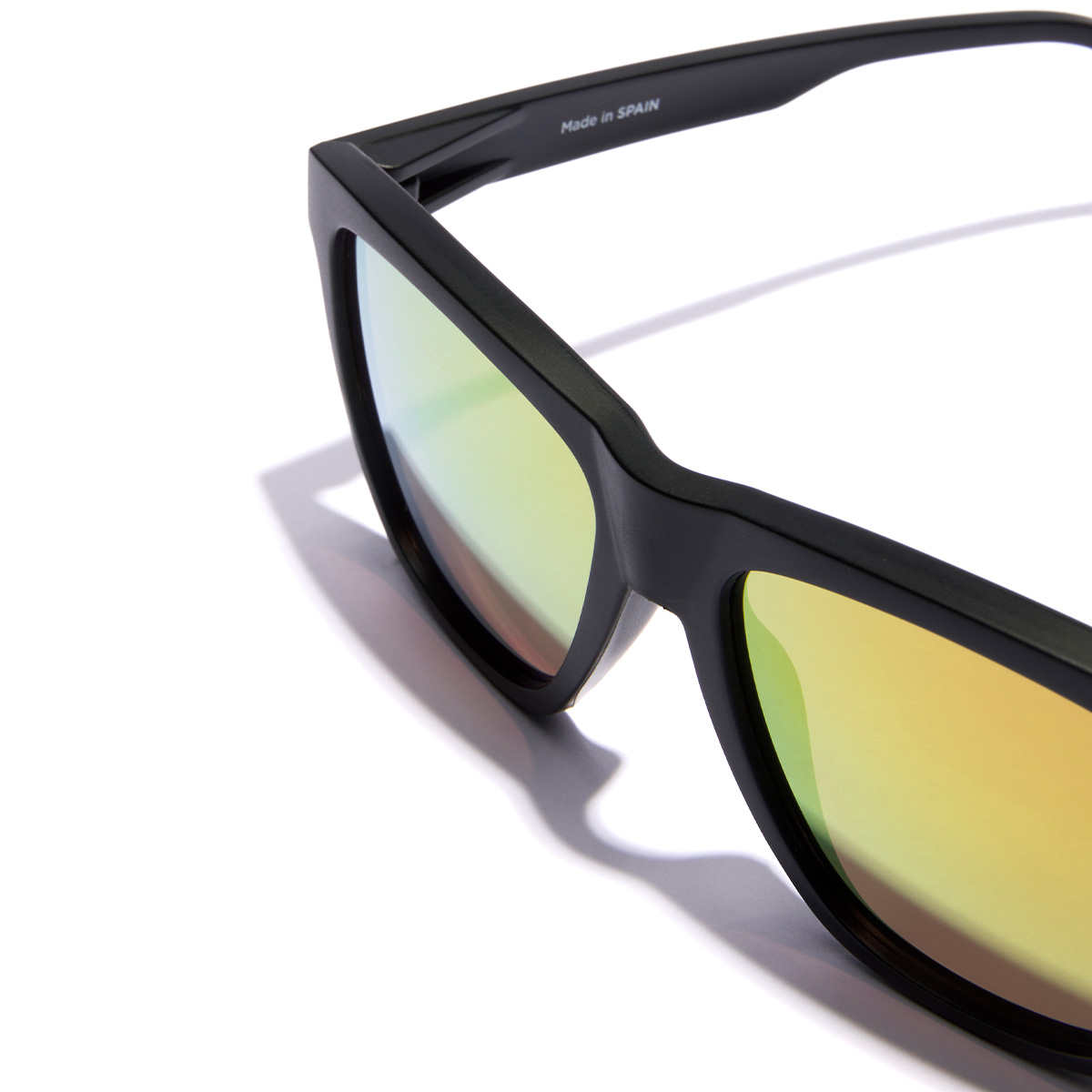 Lentes de Sol Hawkers One Ls Raw Black Daylight Unisex image number null