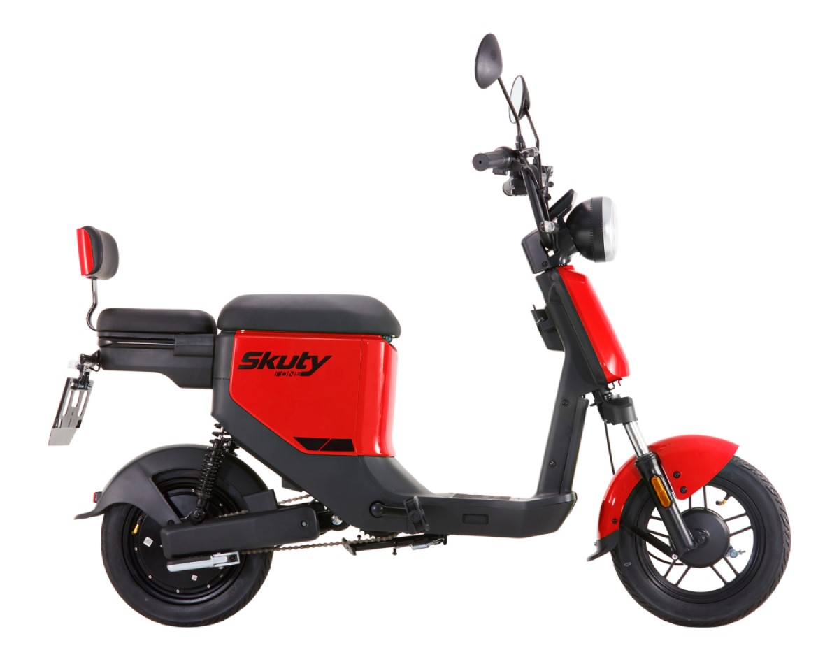 Bicimoto El&eacute;ctrica Yadea Skuty One 350W 2025 image number null