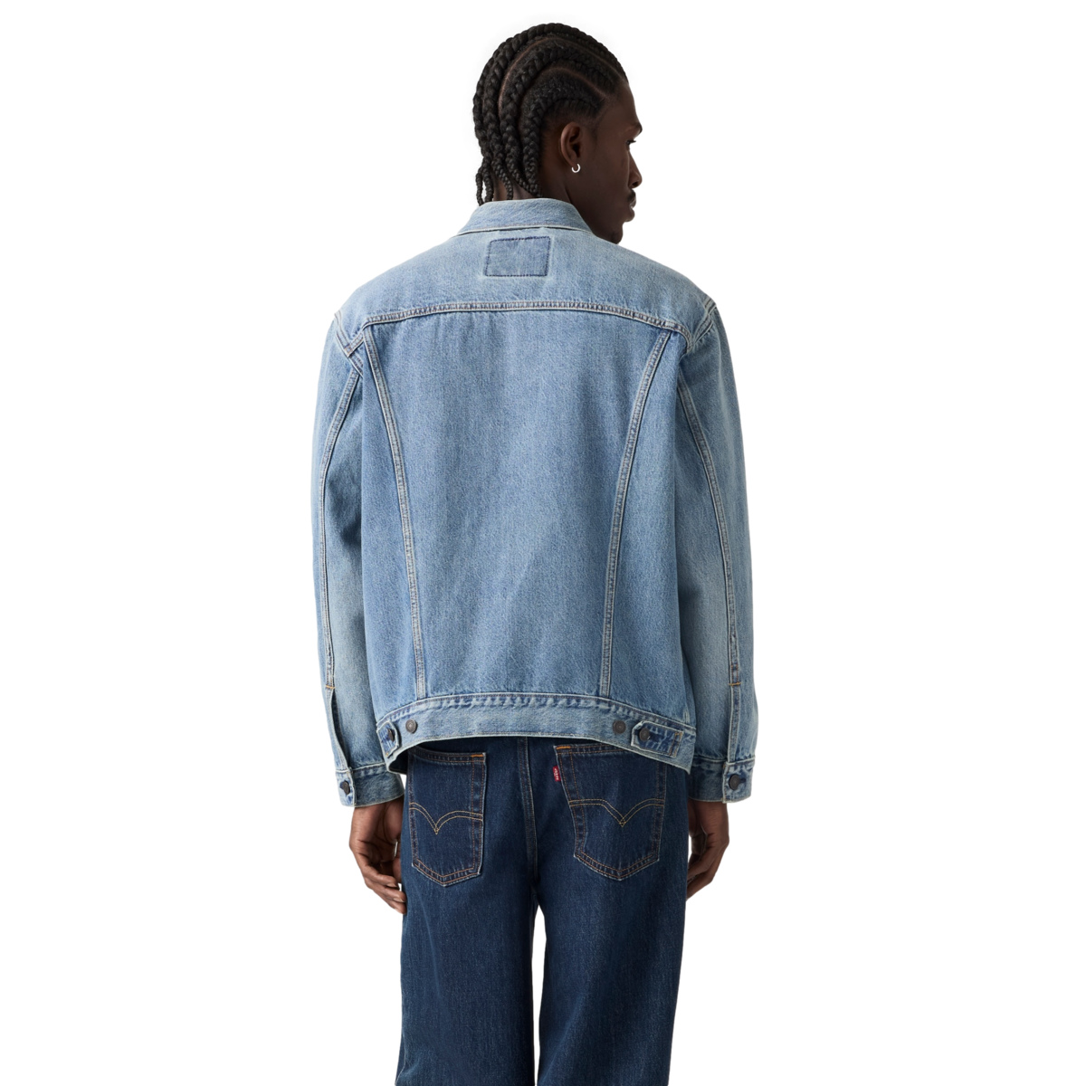 Levi&rsquo;s&reg; Chamarra Trucker de Mezclilla Regular Fit para Hombre image number null