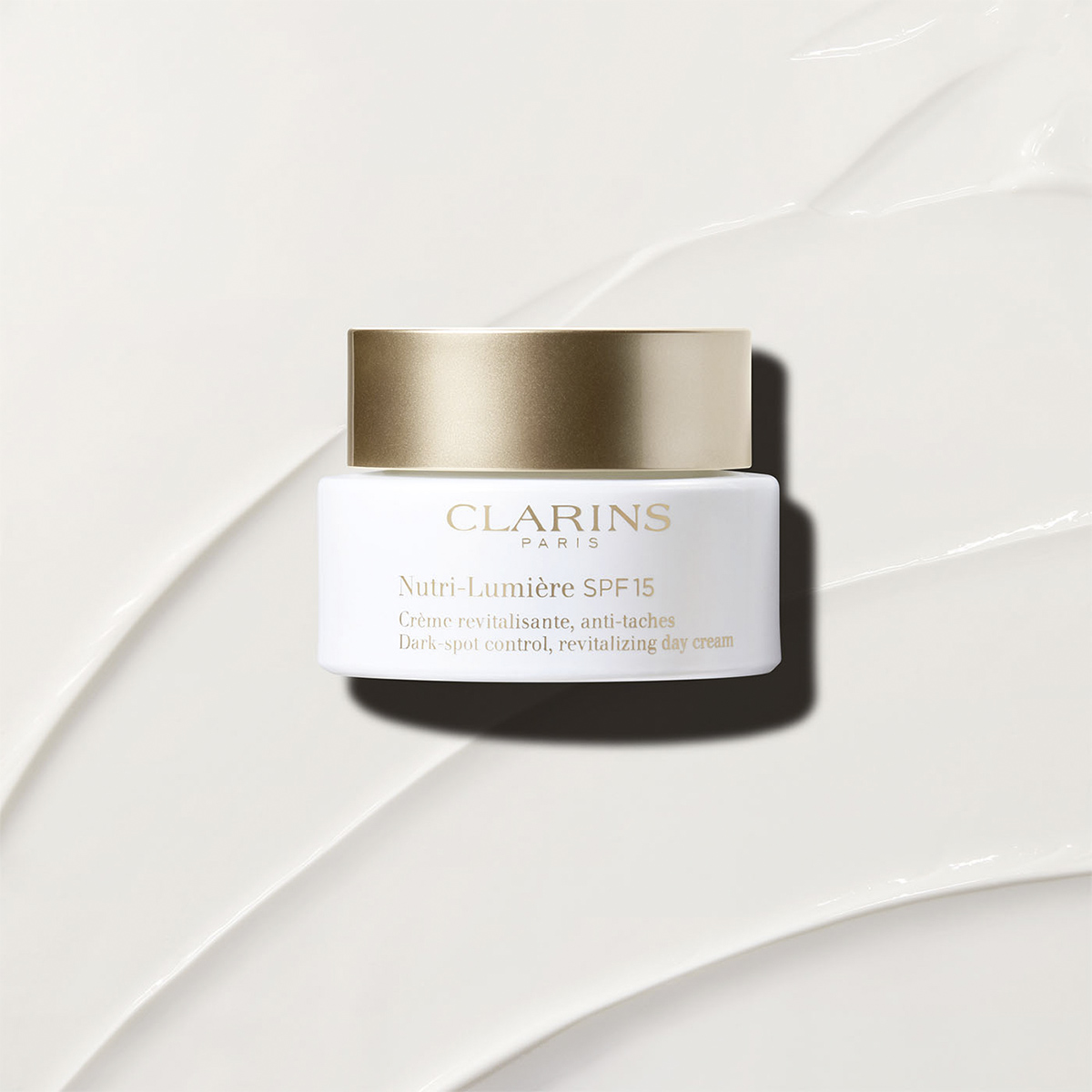 Crema de D&iacute;a Antiedad Nutri-Lumi&egrave;re SPF15 Clarins 50ml image number null