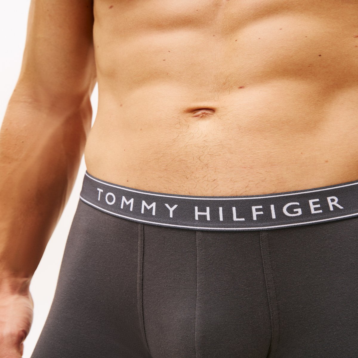 3 Pack B&oacute;xer Corto Tommy Hilfiger para Hombre image number null