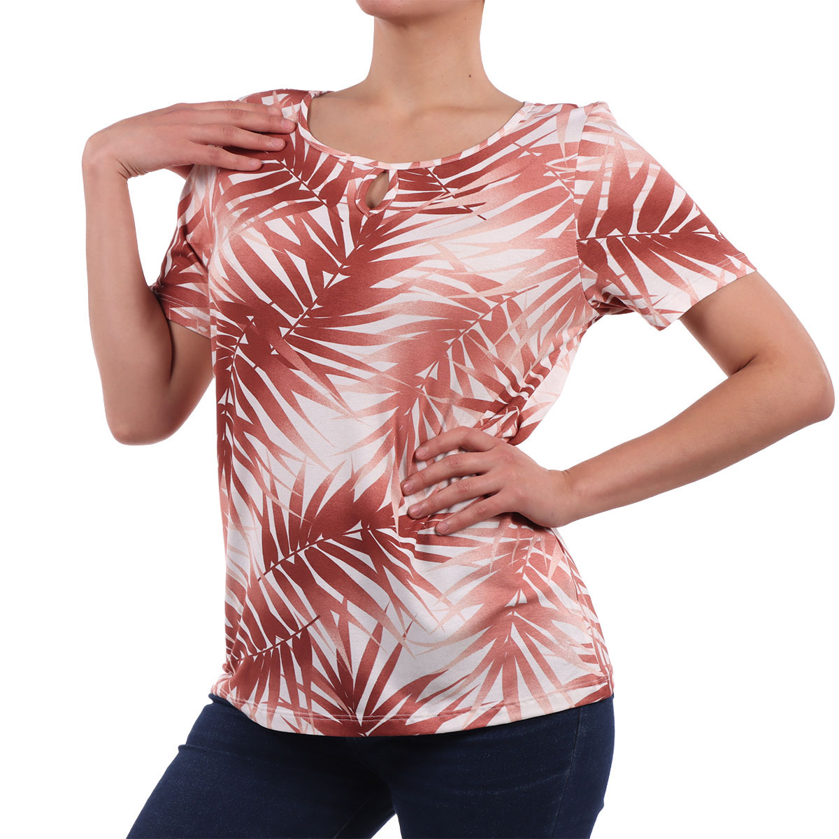 Playera Hojas Tropicales Escote Gota Michel Rene Mujer image number null