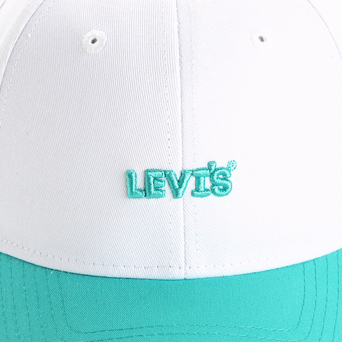 Gorra Blanca y Verde Agua Truker Logo Bordado Levi's Unisex image number null